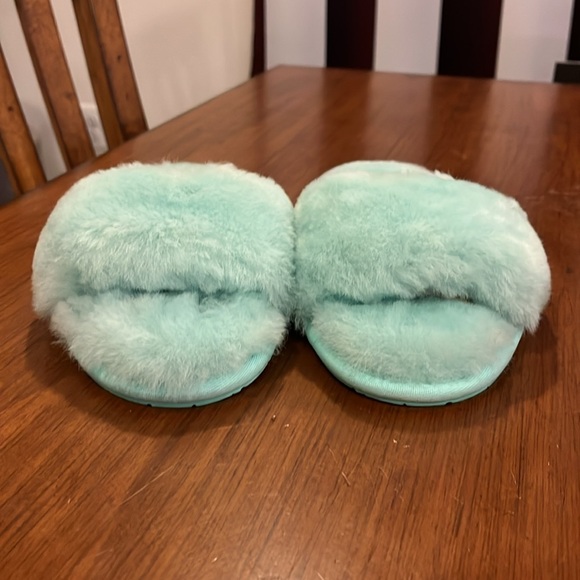 Ugg Fluff II Sheepskin Slide Shoes Sandals new green Womens Size 6 - Picture 5 of 13